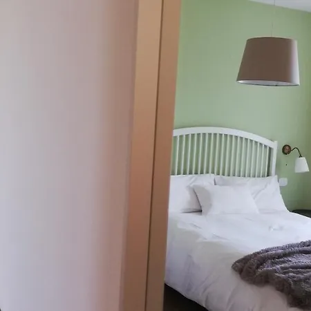 Il Melograno Oda ve Kahvaltı 3*