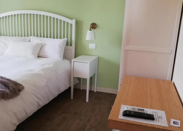 فندق مبيت وإفطار Il Melograno