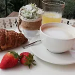 Il Melograno Bed and Breakfast Γκάρντα